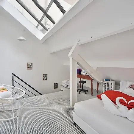 3.typical Parisian Studio Mezzanine In Le Marais